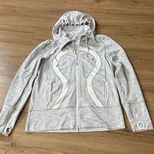 Lululemon hoodie size 12